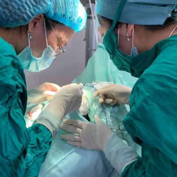 Phẫu thuật sụp mi bẩm sinh